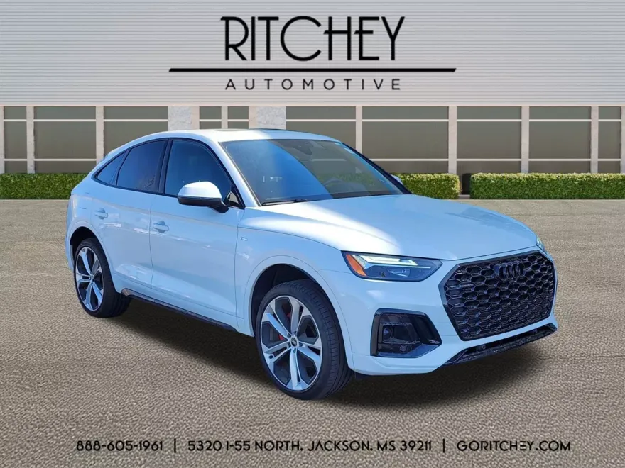 2024 Audi Q5 Sportback S line Premium Plus photo 1