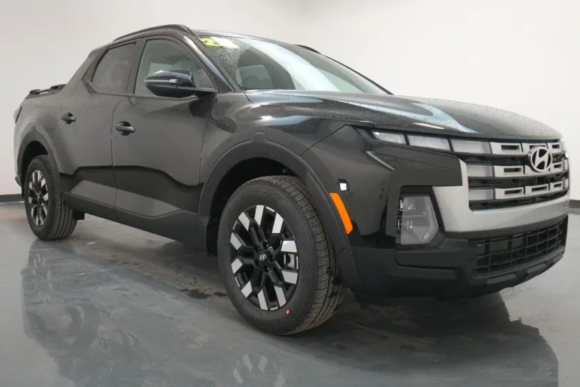 2026 Hyundai Santa Cruz SEL photo 1
