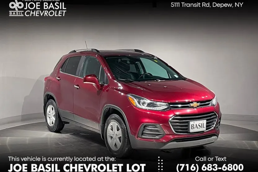 2017 Chevrolet Trax LT photo 1