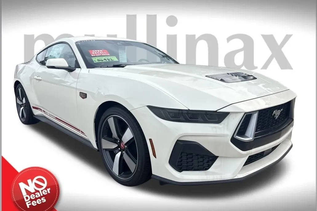 2025 Ford Mustang GT Premium photo 1