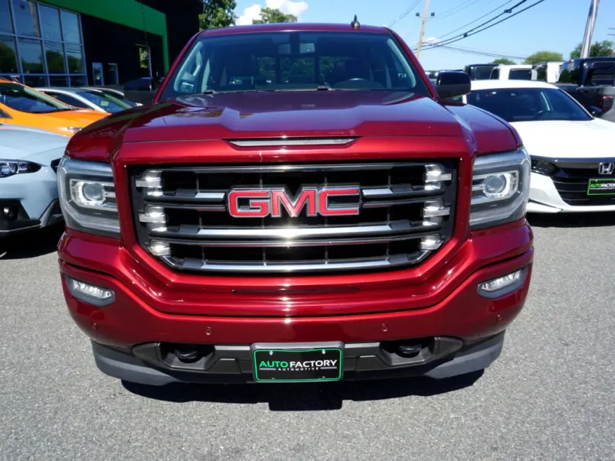 2017 Gmc Sierra 1500 SLT photo 1