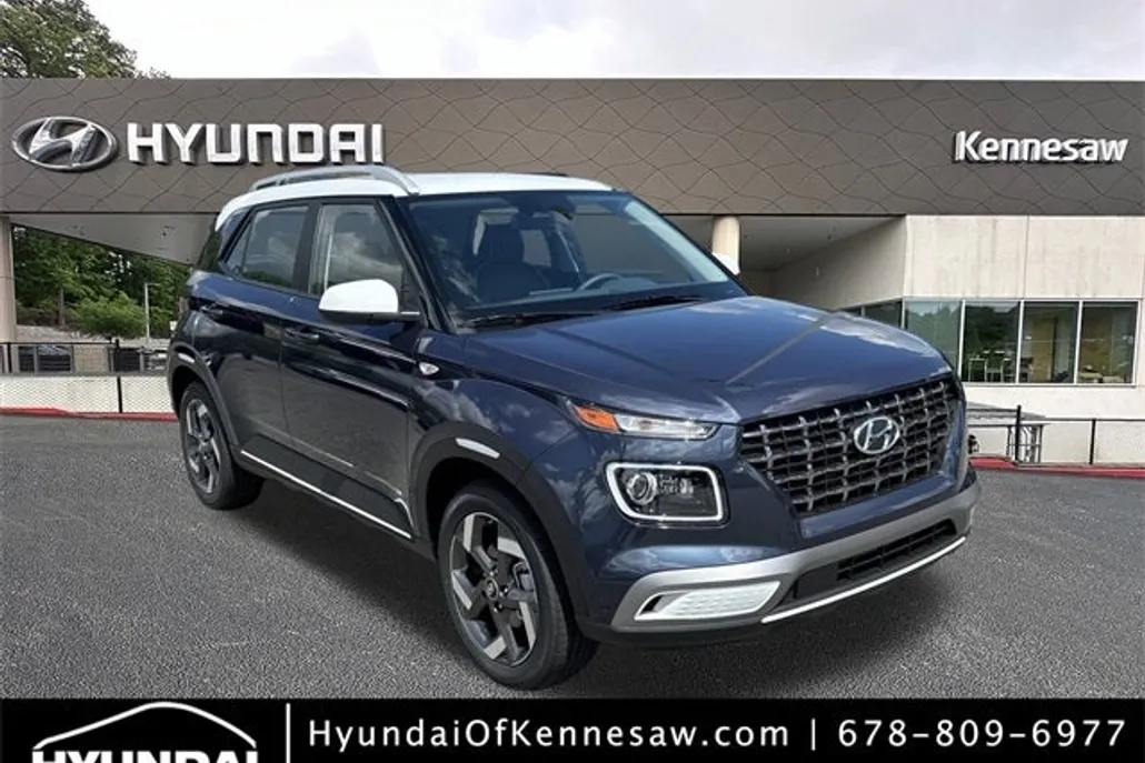 2025 Hyundai Venue Limited photo 1