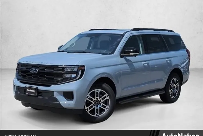 2025 Ford Expedition photo 1