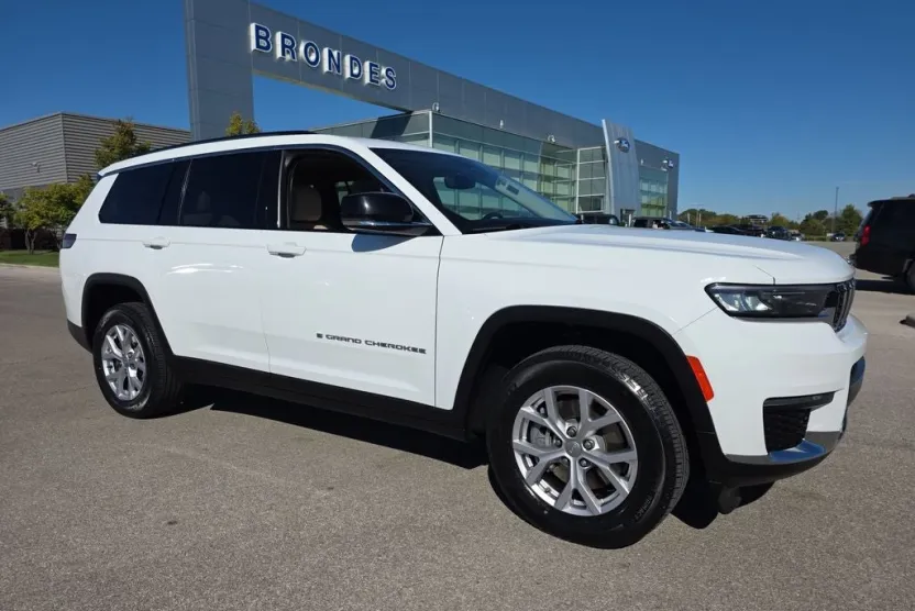 2021 Jeep Grand Cherokee Limited photo 1
