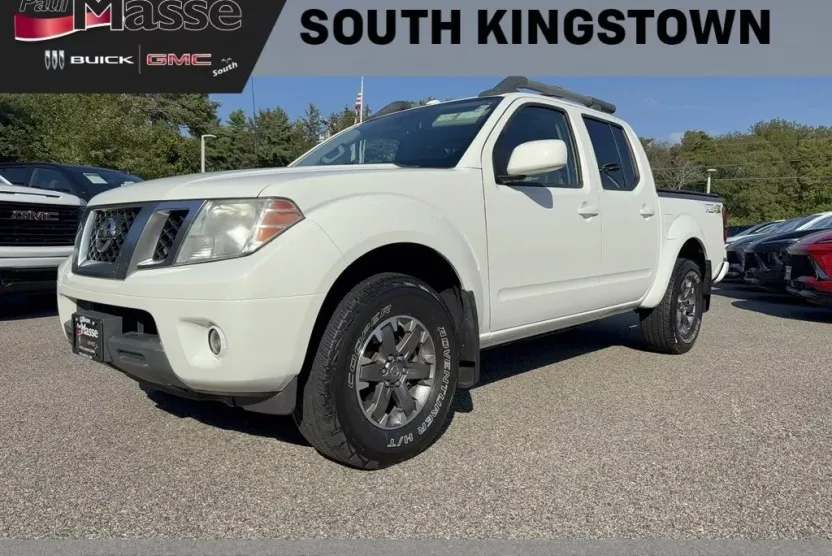 2016 Nissan Frontier PRO-4X photo 1