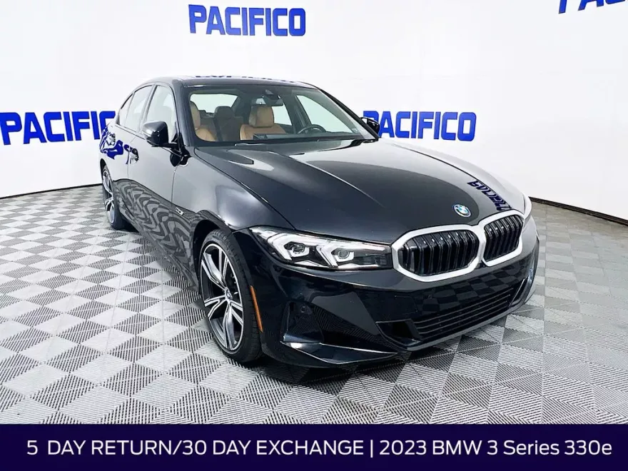 2023 Bmw 330e photo 1
