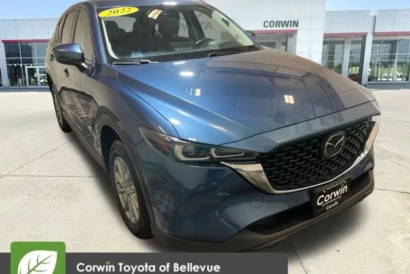 2022 Mazda CX-5 Preferred photo 1