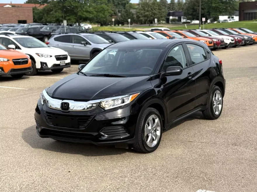 2022 Honda HR-V LX photo 1