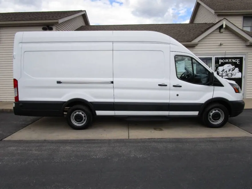 2017 Ford Transit Cargo Van photo 1