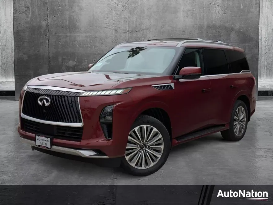 2025 Infiniti QX80 Luxe photo 1