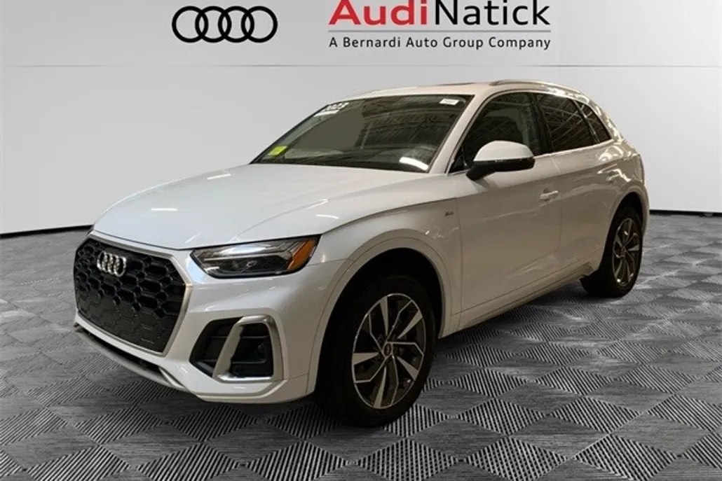 2023 Audi Q5 45 S line Premium Plus photo 1