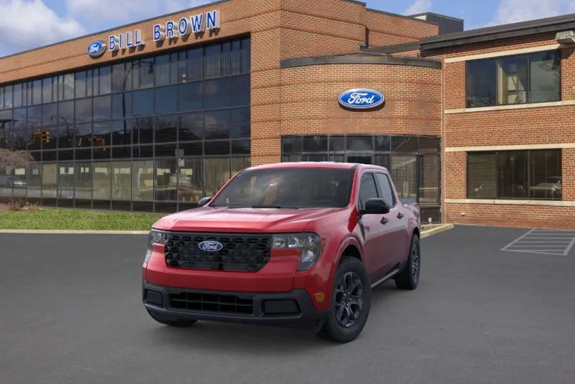 2025 Ford Maverick XLT photo 1