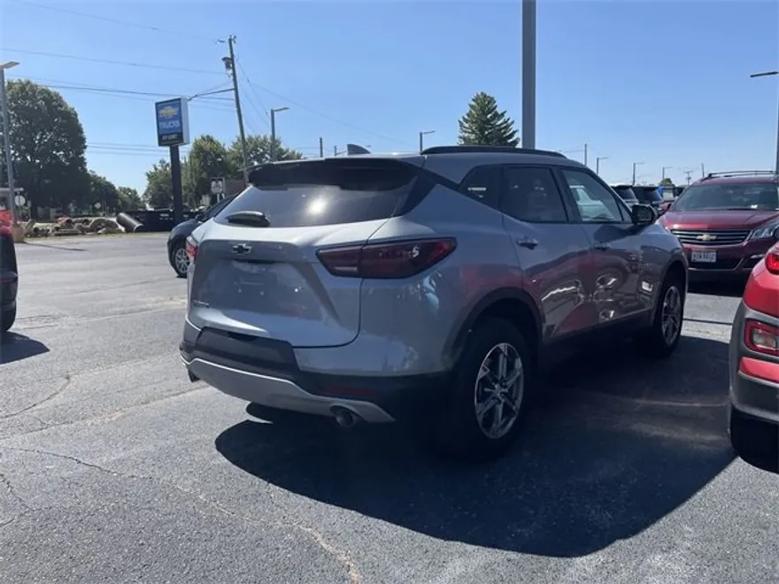 2023 Chevrolet Blazer 2LT photo 1