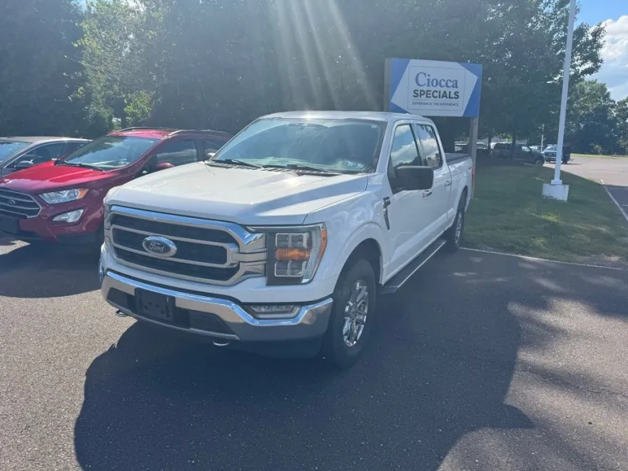 2021 Ford F-150 XLT photo 1