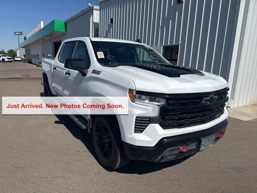 2024 Chevrolet Silverado 1500 LT Trail Boss photo 1