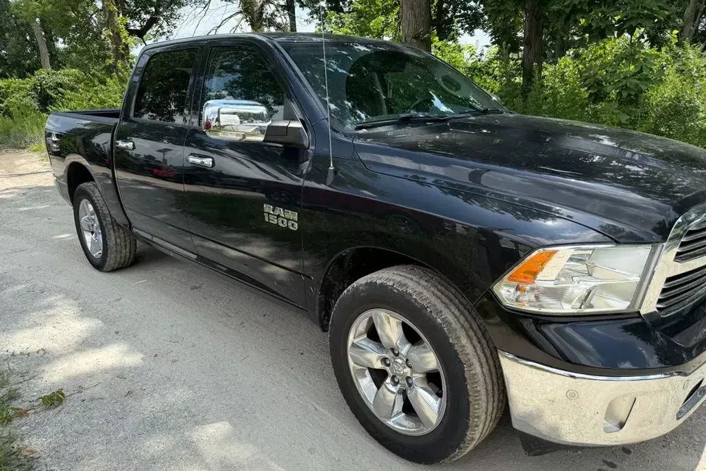 2017 Ram 1500 Big Horn photo 1
