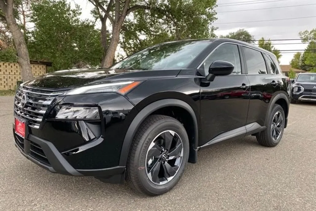 2026 Nissan Rogue SV photo 1