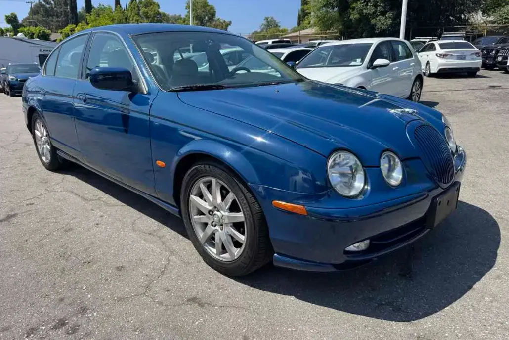 2002 Jaguar S-Type photo 1