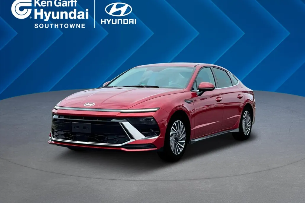 2025 Hyundai Sonata Hybrid SEL photo 1