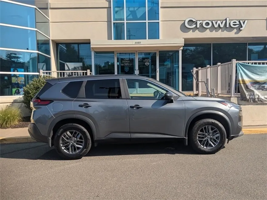2023 Nissan Rogue S photo 1
