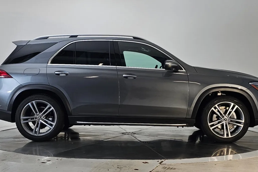 2022 Mercedes Benz GLE 350 4MATIC photo 1
