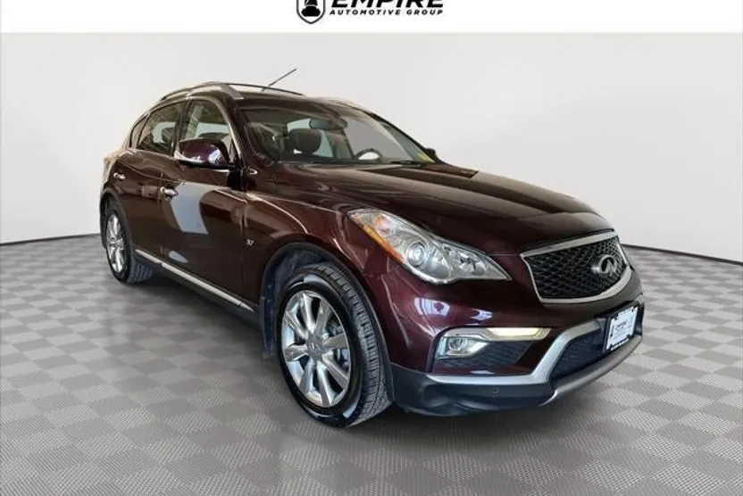 2017 Infiniti QX50 AWD photo 1