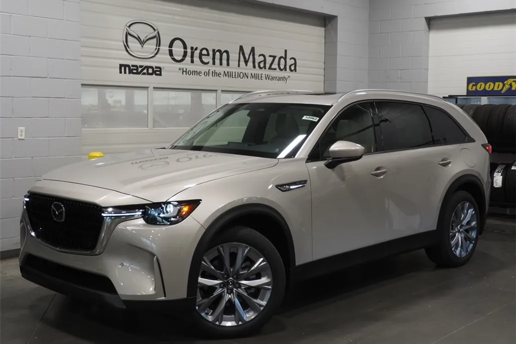 2026 Mazda CX-90 3.3 Turbo Preferred photo 1