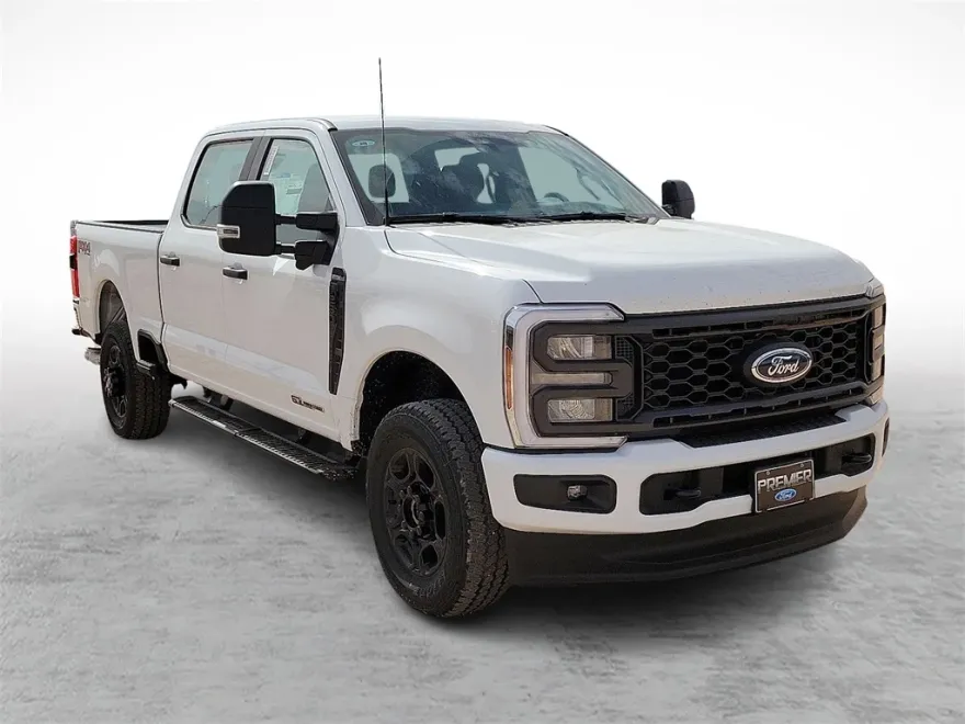2025 Ford F-250 XL photo 1