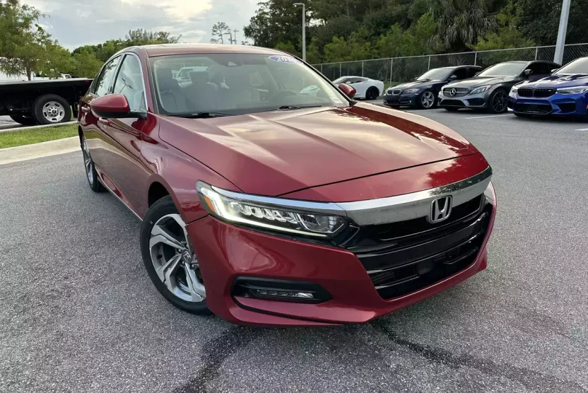 2019 Honda Accord EX 1.5T photo 1