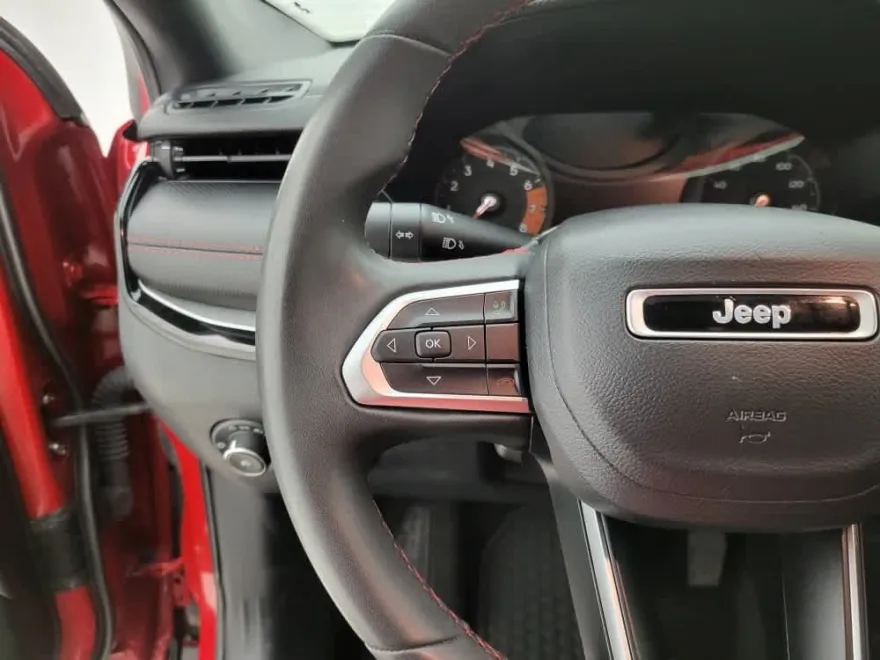 2023 Jeep Compass Trailhawk photo 1