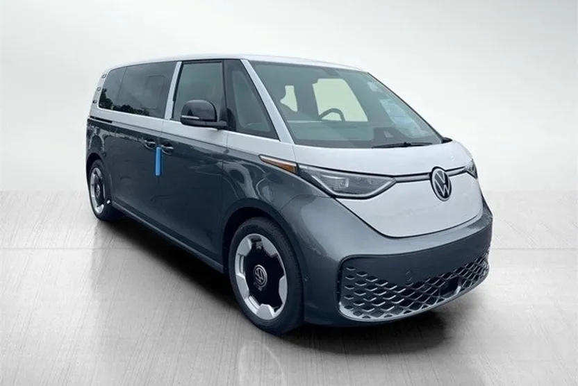 2025 Volkswagen ID. Buzz Pro S photo 1