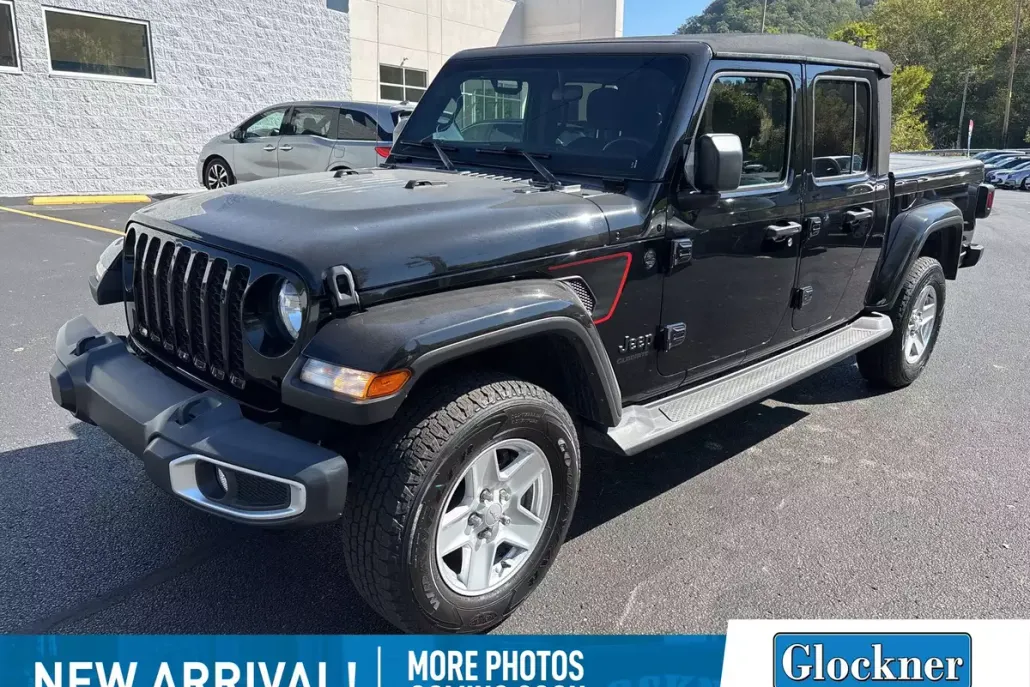 2022 Jeep Gladiator Sport photo 1