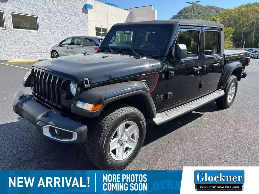 2022 Jeep Gladiator Sport photo 1