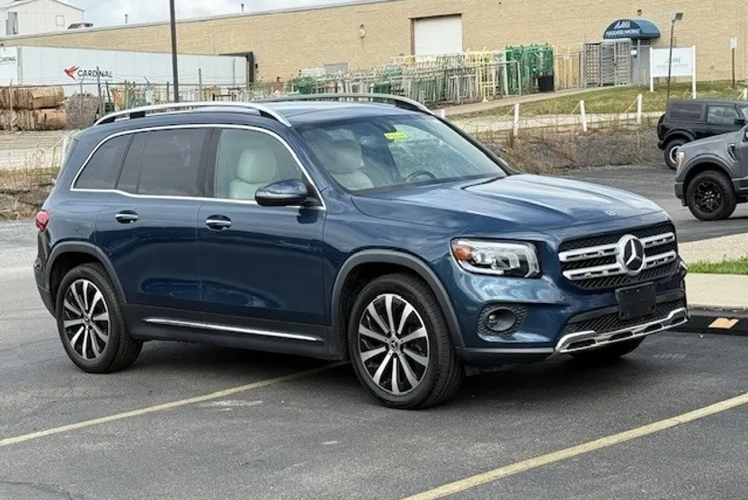 2021 Mercedes Benz GLB 250 4MATIC photo 1