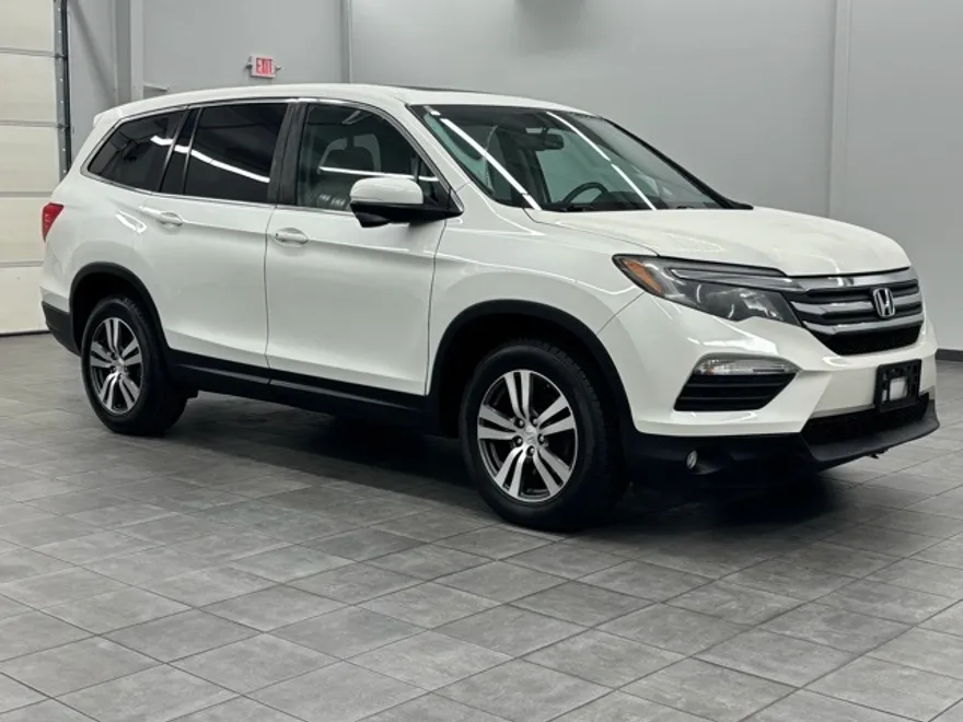 2017 Honda Pilot EX-L photo 1