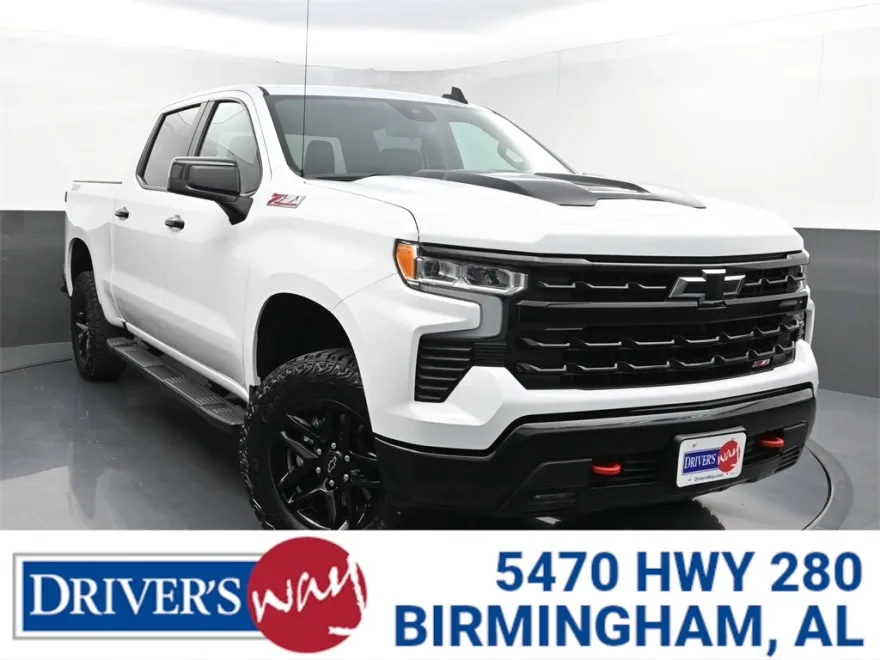2023 Chevrolet Silverado 1500 LT Trail Boss photo 1