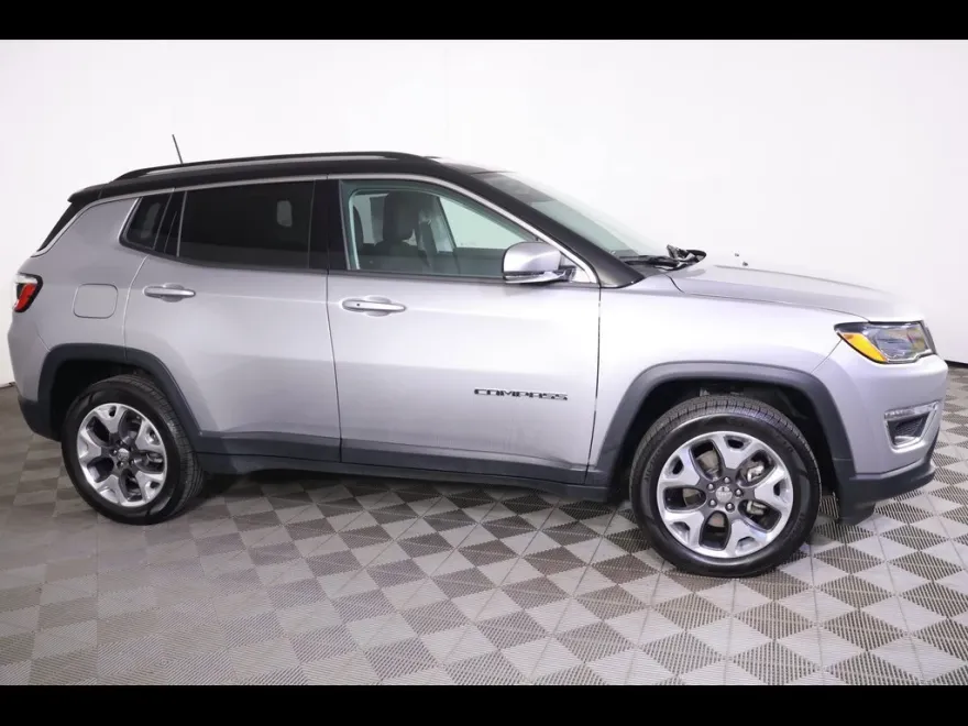 2021 Jeep Compass Limited photo 1