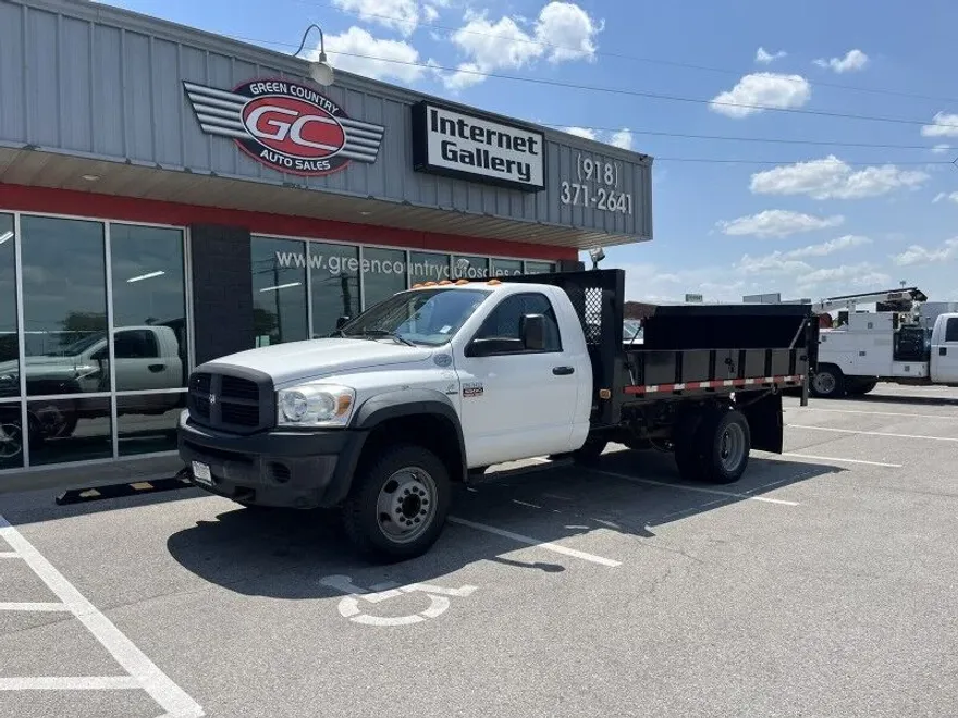2008 Dodge Ram 5500 photo 1