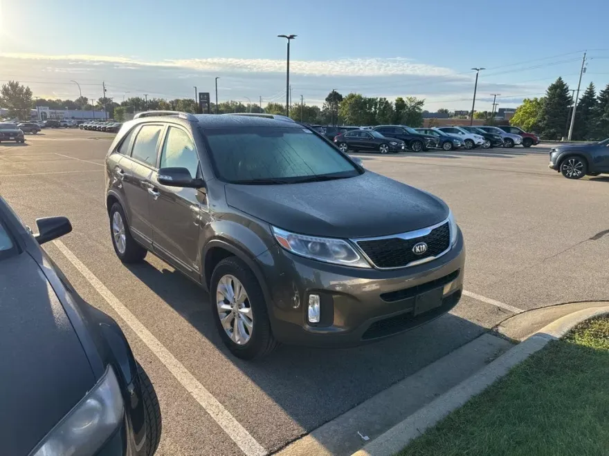 2015 Kia Sorento EX photo 1