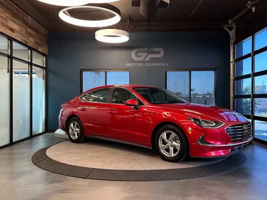2021 Hyundai Sonata SE photo 1