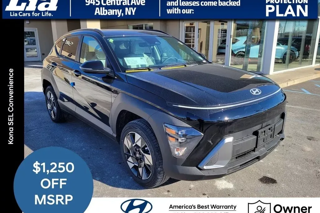 2025 Hyundai Kona SEL photo 1