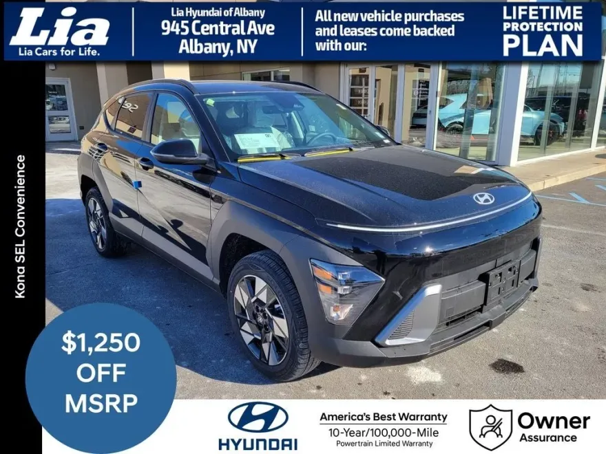 2025 Hyundai Kona SEL photo 1