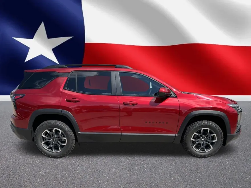 2026 Chevrolet Equinox ACTIV photo 1