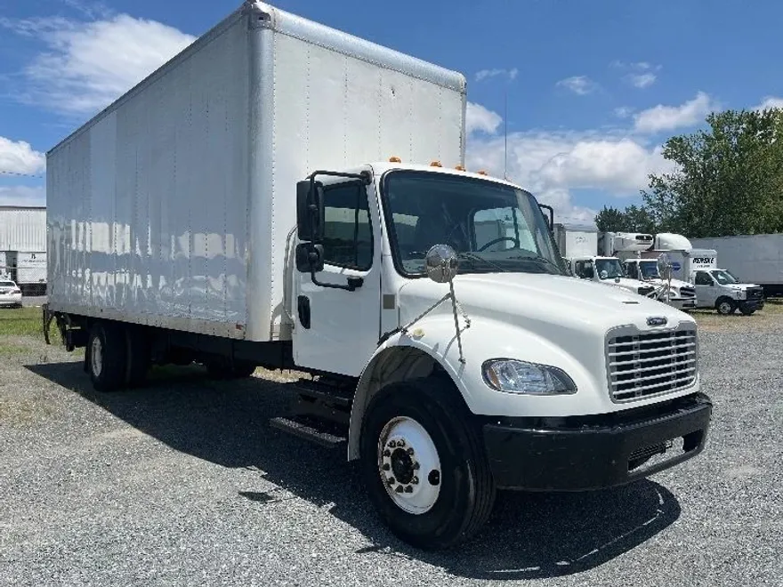 2019 Freightliner M2 106 Medium Duty photo 1