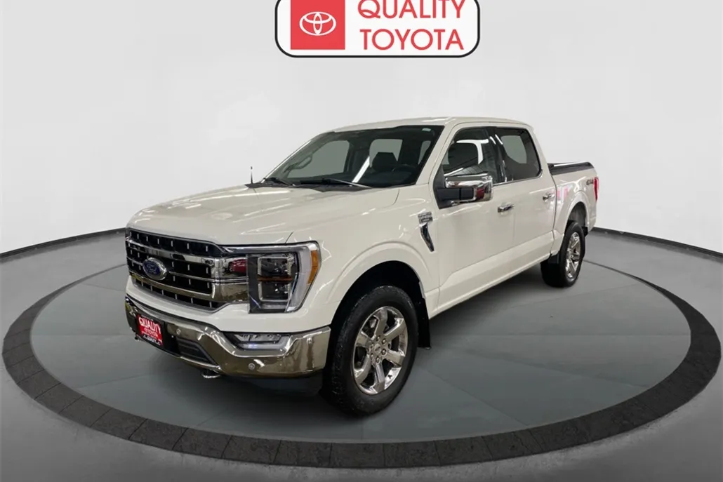 2023 Ford F-150 Lariat photo 1