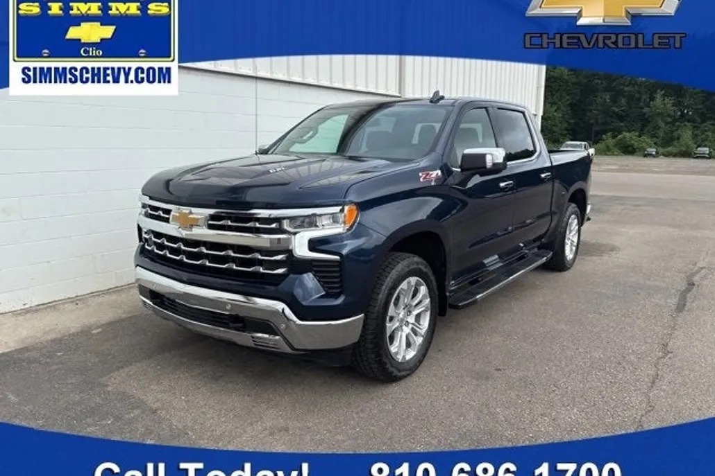 2023 Chevrolet Silverado 1500 LTZ photo 1