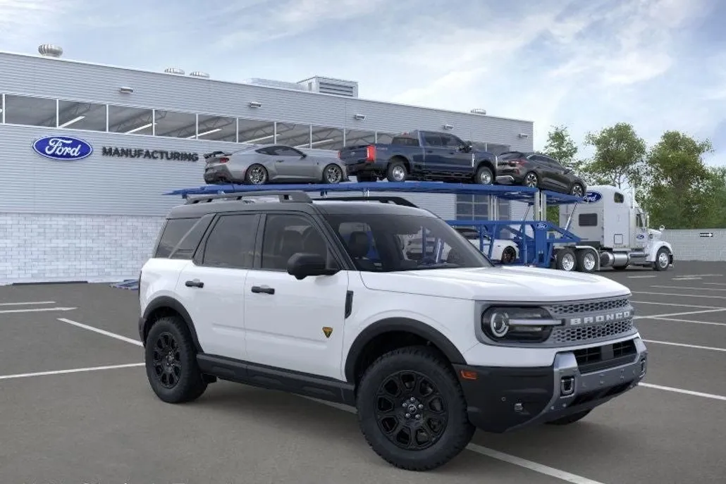 2025 Ford Bronco Sport Badlands photo 1