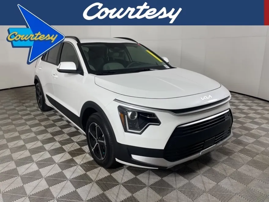 2025 Kia Niro EX photo 1