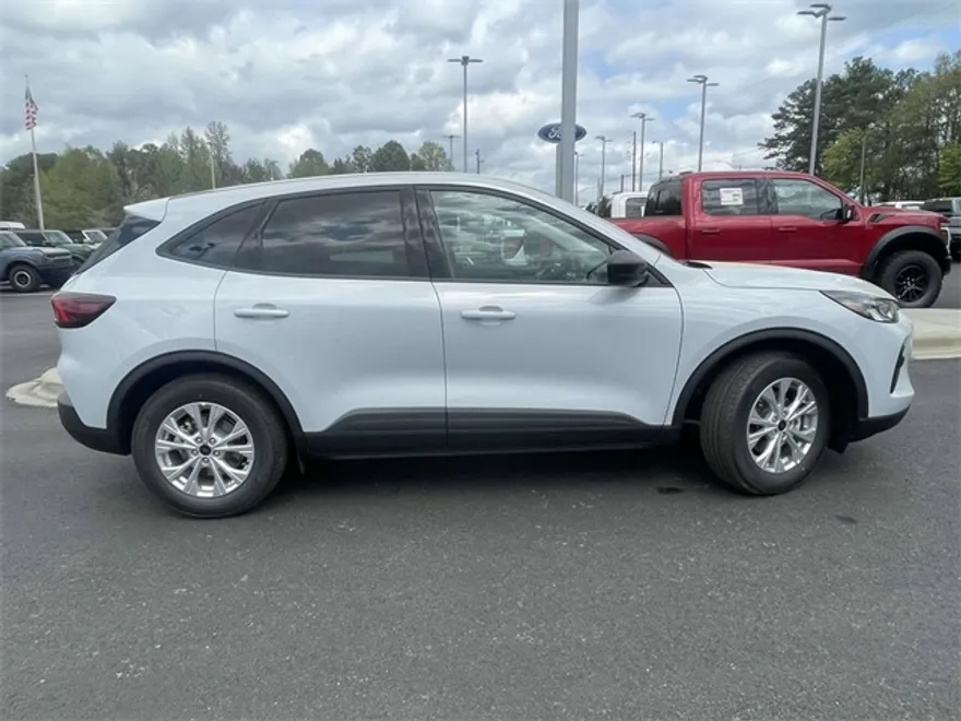2025 Ford Escape Active photo 1