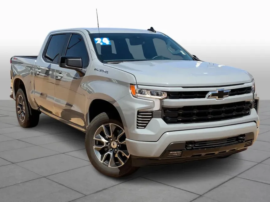 2024 Chevrolet Silverado 1500 RST photo 1
